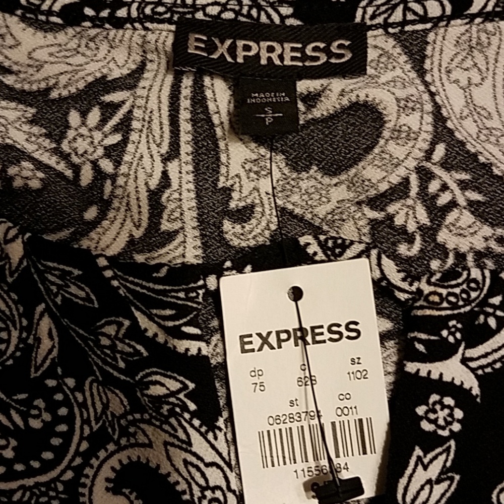 🔥🔥Express Blouse NWT - Picture 4 of 5